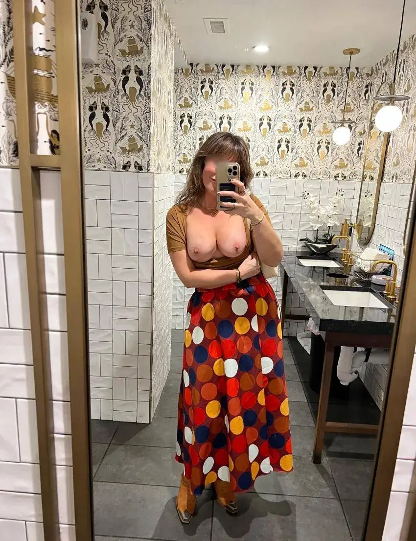 DesereahsSecret Simi Valley DesereahsSecret